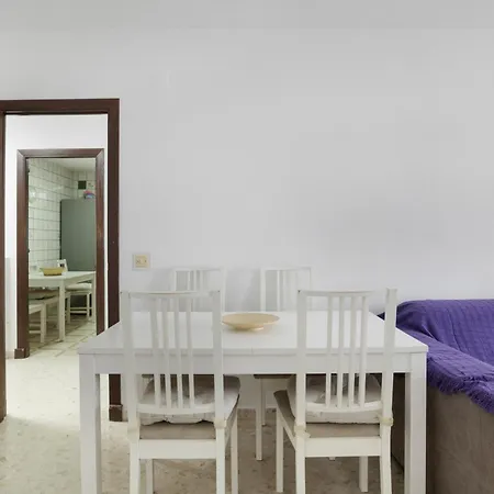 Casa En El Centro De * Barbate